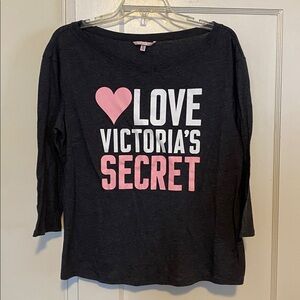 🎀 5/$20 🎀 Victoria’s Secret 3/4 sleeve charcoal grey top size medium